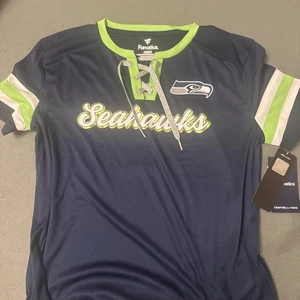 NFL Seattle Seahawks Women’s Russel wilson #3 jersey Sz Medium NWT fanatics - Picture 1 of 11