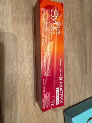 Matrix Color Sync 10G Extra Light Blond Gold Semi Permanent Haarfarbe 90ml - Bild 1 von 3