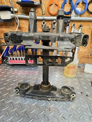 Árbol de abrazadera triple 87-07 Kawasaki KLR650 KLR 650  Foto 1 de 3