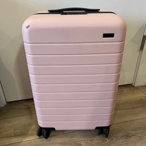 AWAY 22” Travel The Bigger Carry On 4 Wheel Spinner Millennial Blush Pink Rare - Picture 1 of 13