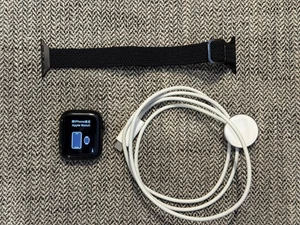 Apple Watch Series 7 Used 41mm Aluminum Case - Picture 1 of 8