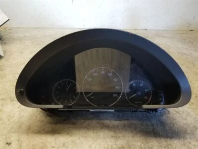 2006 Mercedes-Benz E320 Speedometer - 2115402948 - R235766 - Image 1 of 4