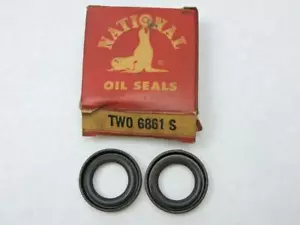 2 6862S New National Oil Seals S224o - Picture 1 of 2