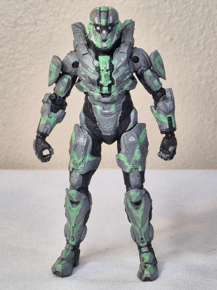 McFarlane Toys Halo 4 C.I.O. Figura de acción exclusiva de Green Walgreens CIO Foto 1 de 4
