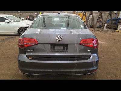 Alternator Valeo Manufacturer 140 Amp Fits 15-16 BEETLE 6848576 - Image 1 of 4