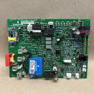 Emerson ClimateTalk Circuit Control Board PCBHR105 B2 - Picture 1 of 5