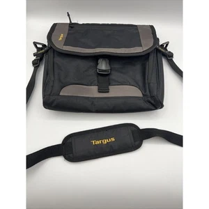 Targus Acolchado Laptop iPad Bolso Mensajero Estuche 10” x 10” Correa para el Hombro y la Mano - Imagen 1 de 10