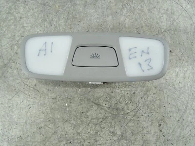 Luz de lectura interior techo trasero Audi A1 MK1 2010-2018 8U0947111BC5 Foto 1 de 3