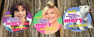 VTG 90s Movie Promo Buttons BEN STILLER Theres Something About Mary Pins ROM COM - Picture 1 of 2