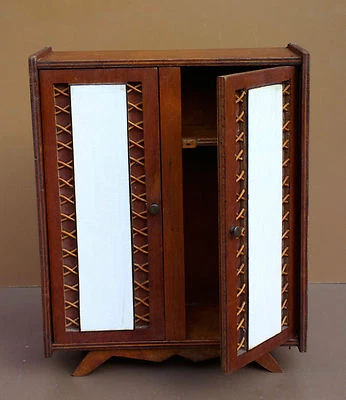 Armoire placard poupée vintage jouet ancien bois rotin formica blanc pied compas - Photo 1/4