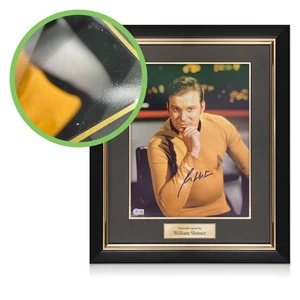 William Shatner Signed Star Trek Photo. Deluxe Frame. Damaged A - Picture 1 of 5