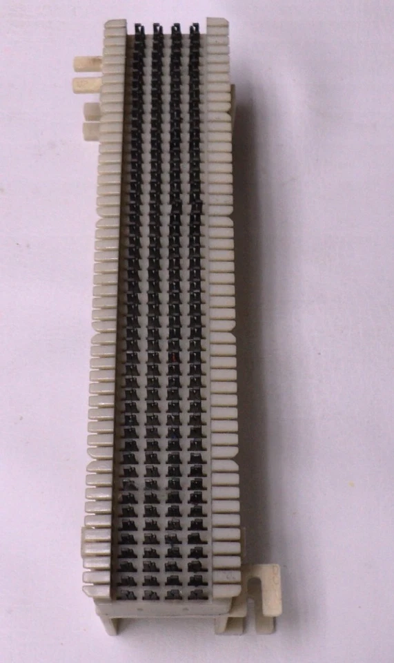 Bloque perforador 66M1-50 66 con soporte de pie 89B Split-Mini 50 pares Foto 1 de 1