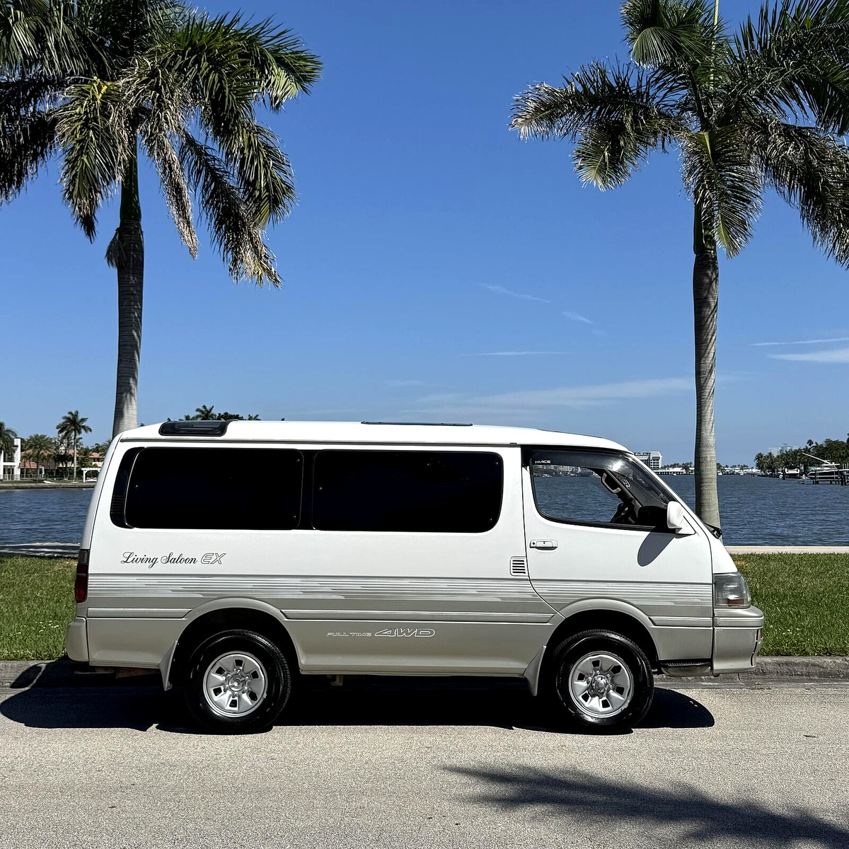 Hiace Camper Van Toyota Vans For Sale On Sale Minivans Top Sale