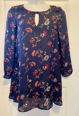 Anthropologie 杯子蛋糕和羊绒连衣裙,尺寸 L,小屋花卉海军蓝丝绸 — 第 1/4 张图片