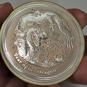 2012 2 Oz Silver .999 Australia 2 Dollars Year Of The Dragon Lightly toned - Picture 1 of 4