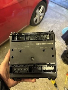 Volkswagen Polo 9N3 1.2 Body Control Module BCM 6Q1937049D Siemens - Picture 1 of 2