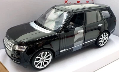 Rastar 1/24 Scale Diecast 56300 - Range Rover - Black - Image 1 of 4