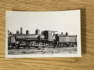 Western Pacific Railroad Steam Engine Locomotive No. 122 Vintage Photo  - Picture 1 of 3
