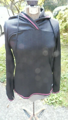 Толстовка с капюшоном Marika Tek черная розовая отделка Dry Wik Performance Wear Workout размер M с подкладкой - Изображение 1 из 4