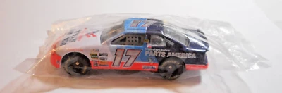 Racing Champions Darrell Waltrip #17 Piezas America Chevy Monte Carlo - Nuevo en caja Foto 1 de 4