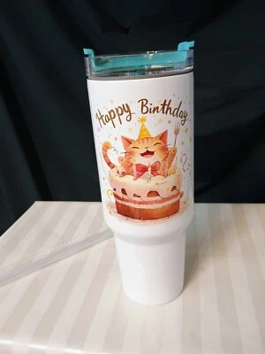 Стакан 40 унций Cat Jumping Out of a Cake с ручкой - Изображение 1 из 4