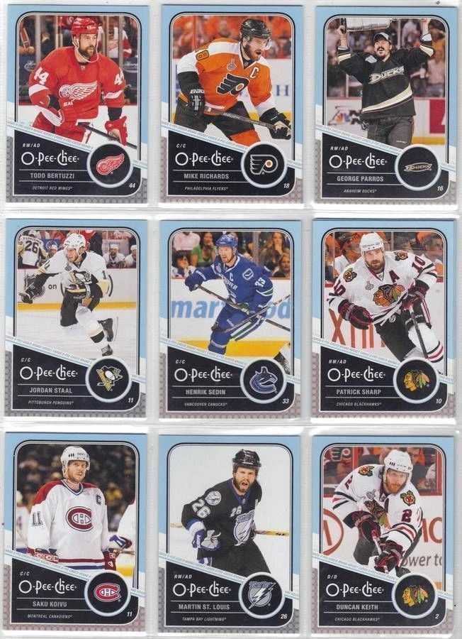 DUNCAN KEITH CHICAGO BLACKHAWKS 2011-12 O-PEE-CHEE PLAYOFF BEARD #4 - Image 1 of 1