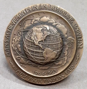 1964 Medallic Art Bronze 2.5" New York World's Fair Medal EXC - Picture 1 of 6