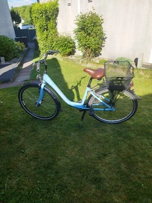 Bergamont Curly 26 Zoll Damen Jugendfahrrad - Bild 1 von 4