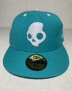 Neu ohne Etikett New Era Skullcandy Skullday lange J-Passform Kappe aquamarin Größe 7 1/4  - Bild 1 von 7