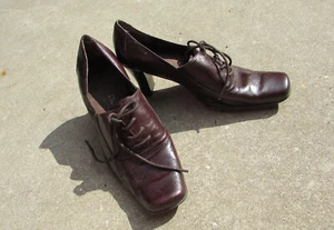 Aerosoles Brown Leather Oxford Laced Square Toe 2.5" Heels Cincinati Size 7.5 B - Picture 1 of 6
