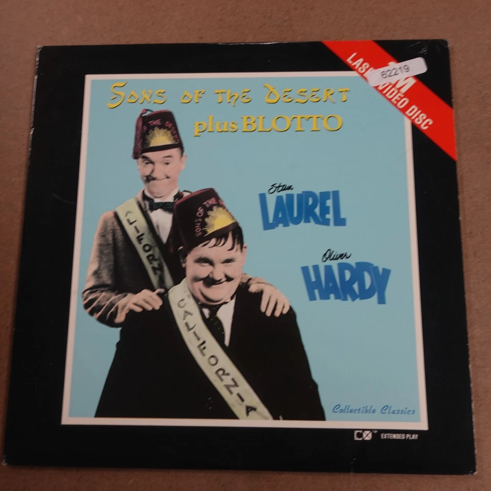 Songs Of The Desert Laurel And Hardy Laserdisc Ld Movie Foto 1 de 2