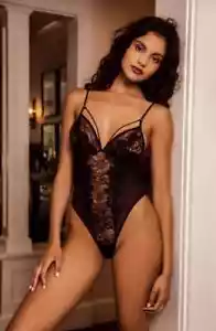 New with Tags Charlize Lace Thong Teddy IN BLOOM BY JONQUIL S Small Black - Picture 1 of 4