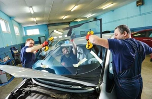 Automotive Windshield Glass Repair Replacement Service Business Plan - Picture 1 of 3