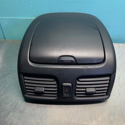 68260-5M002 2000-2006 Nissan Sentra painel central moldura de ventilação cubo de armazenamento preto - Imagem 1 de 4