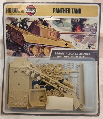 German Panther Tank WWII series 1 ed80 - Scala H0/00 Plastic Model Kit Airfix - Immagine 1 di 4