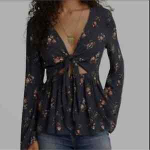 American Eagle Boho Floral Print Bell Sleeve Tie Front Blouse Size XL