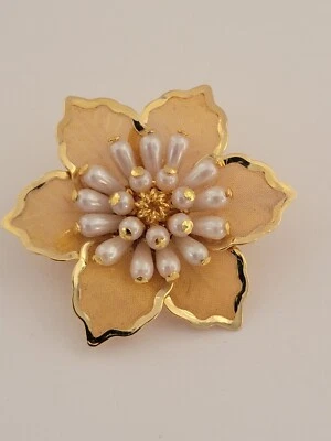 Broche prendedor vintage años 50 tono dorado malla forma flor Foto 1 de 4