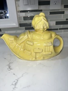 Vintage Ceramic Genie Lamp Teapot Yellow ENGLAND Genie Head rare - Picture 1 of 9