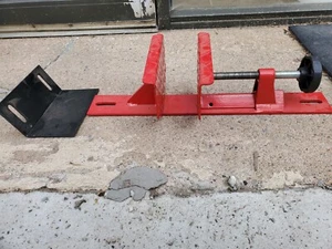 Harbor Freight Wheel Choke for Motocycle Excellent Condition - Bild 1 von 3