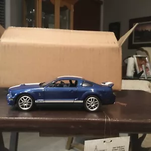1:24 Franklin Mint 2007 Ford Shelby GT500 Coupe Limited Edition #41 of 5000 - Picture 1 of 11