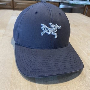 Gorra de pájaro bordada Arcteryx - Como nueva - Talla única - Garza - Imagen 1 de 11