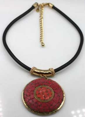 CHICO'S red crushed stone large disk pendant black chord necklace 18-22" - Image 1 of 4