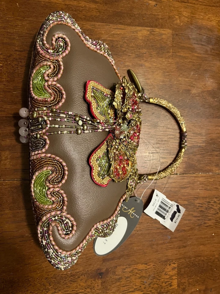 Cartera Mary Frances Estuche Rígido Floral Adornado Con Cuentas De Colección Nueva Con Etiquetas Foto 1 de 4