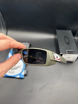 Lentes Oakley Gascan gris oliva mate Prizm OO9014-B760 arte de avión Foto 1 de 4