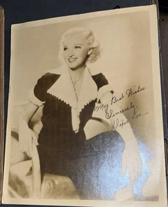 Foto Dixie Lee primi autografati 8” X 10” anni ’30 con busta originale - Foto 1 di 4
