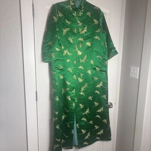 VTG Silk Emerald Green Asian Robe Kimono Embroidery Shimmer Butterfly Japan Made - Picture 1 of 16