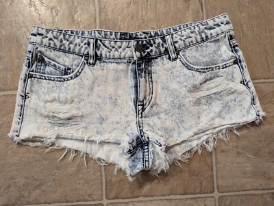 Volcom women sz 7 Cut Off Denim Jean Shorts W28 distressed 3564 - Image 1 of 3