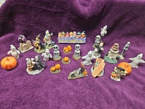 Lemax und Sleepy Hollow und Spooky Town Figuren. Halloween Deko  - Bild 1 von 15