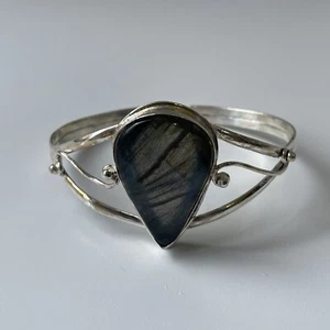 25.44 g 925 Sterling Silver Bangle Hallmarked Labradorite Handmade Open Cuff - Picture 1 of 17