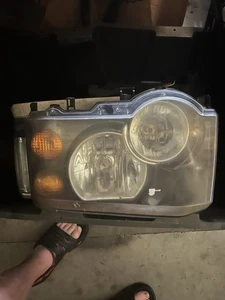 Land Rover LR3 LH headlight HEADLAMP 2003 - 2004 - Picture 1 of 1